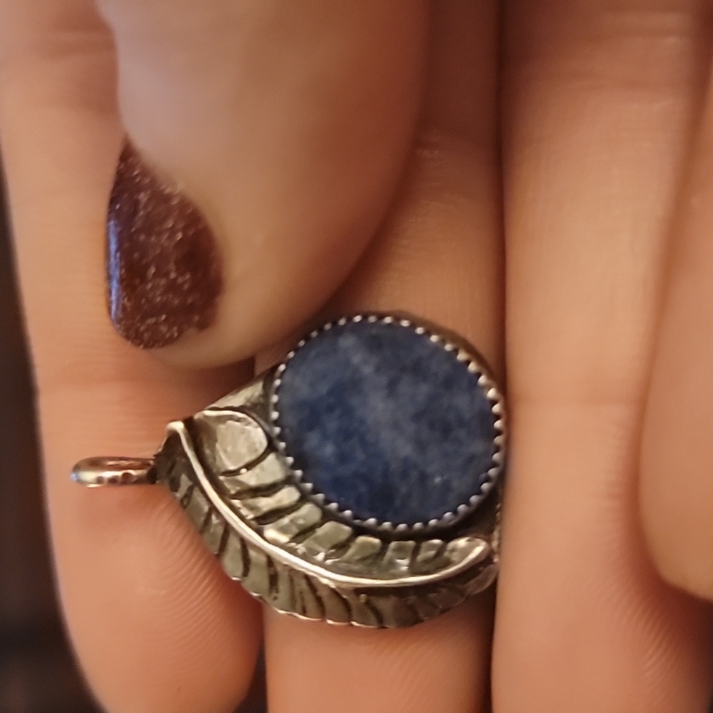 Beautiful Silver Lapis Pendant - Picture 3 of 3